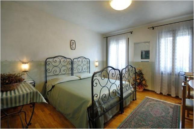 B&B Ernestina Miane Exterior photo